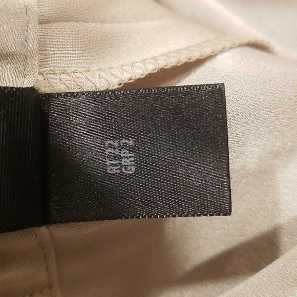 💕ST. JOHN💕 Liquid Satin Pant Elastic Back Pull-On Wide-Leg ~ Travertine M NWOT - Picture 16 of 16